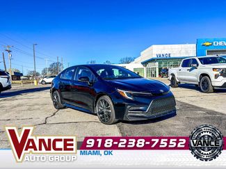 Used 2024 Toyota Corolla SE video 1