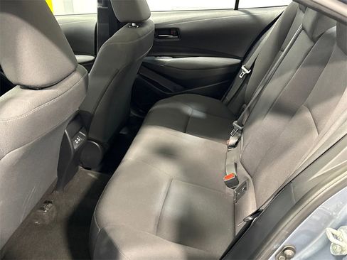 Used 2023 Toyota Corolla LE image 9