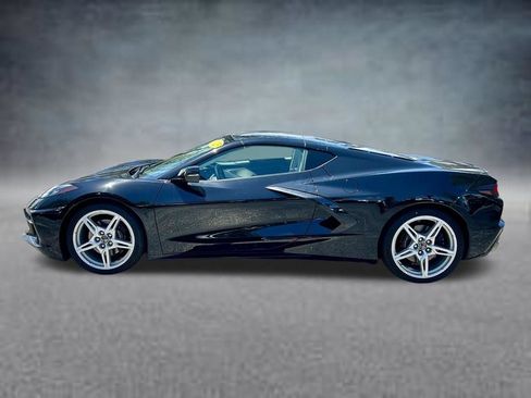 Used 2025 Chevrolet Corvette Stingray Premium Cpe w/ 3LT RWD image 8