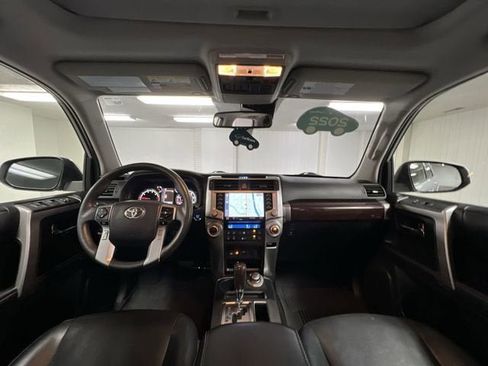 Used 2022 Toyota 4Runner Limited AWD/4WD image 21