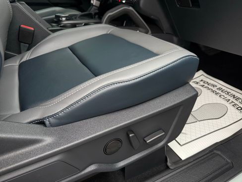 Used 2024 Ford Bronco Outer Banks image 24