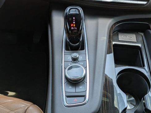 Certified 2023 Cadillac Escalade ESV Sport w/ Touring Package AWD/4WD image 21