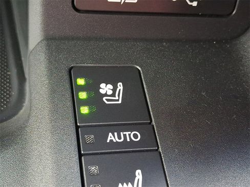 Used 2024 Lexus LX 600 F Sport image 26