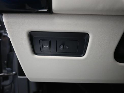 Used 2020 Land Rover Range Rover HSE AWD/4WD image 10