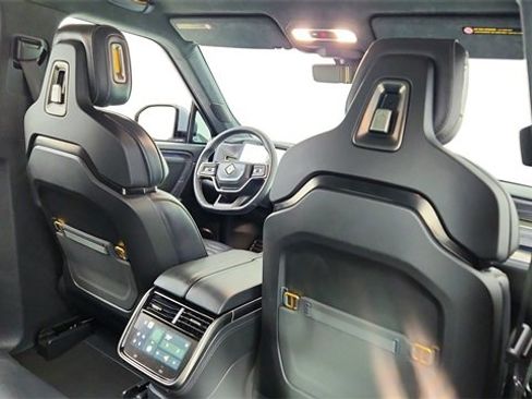 Used 2024 Rivian R1T Adventure image 28