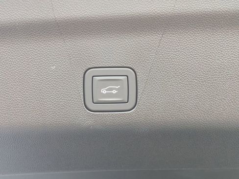 New 2026 GMC Yukon AT4 w/ AT4 Premium Plus Package AWD/4WD image 34
