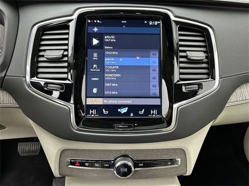 Certified 2022 Volvo XC90 T8 Inscription w/ Advanced Package image 16