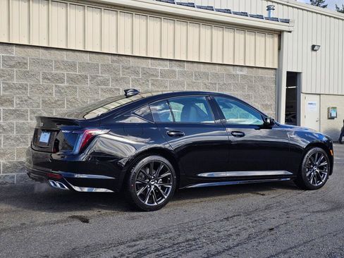 New 2026 Cadillac CT5 V image 8