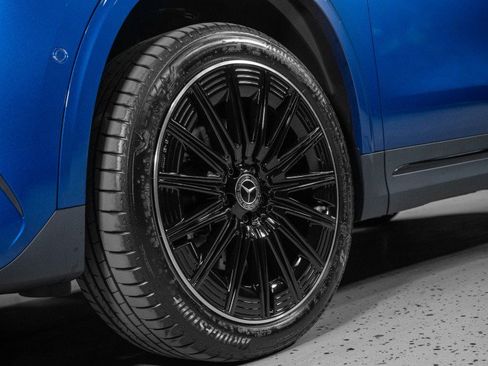 Certified 2025 Mercedes-Benz GLA 250 image 30