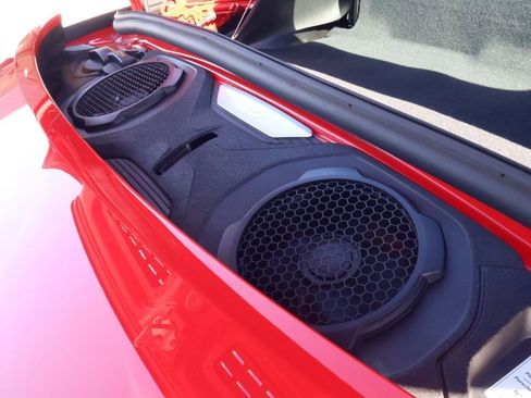 Certified 2022 Porsche 911 Carrera image 23