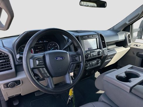 Used 2022 Ford F350 XL w/ STX Appearance Package image 9