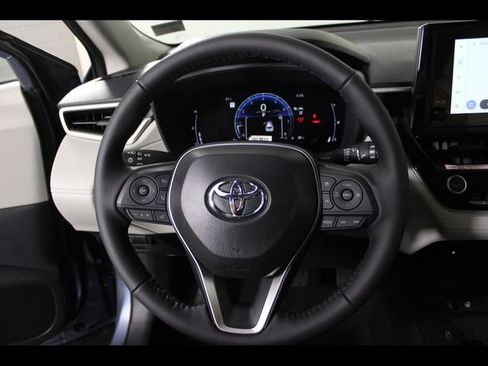 Used 2026 Toyota Corolla Cross LE w/ Moonroof Package AWD/4WD image 20