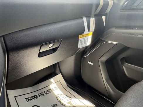 New 2026 GMC Yukon Denali w/ Denali Reserve Package AWD/4WD image 26