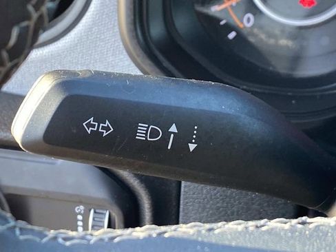 Certified 2025 Jeep Wrangler Sport S image 17