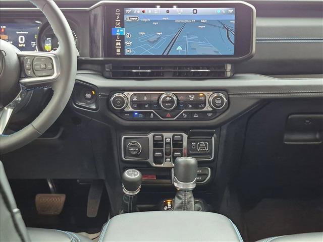 Used 2024 Jeep Wrangler High Altitude AWD/4WD image 14