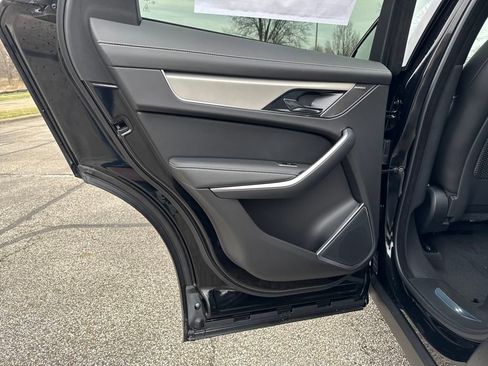 New 2026 Jaguar F-PACE R-Dynamic S image 14