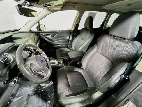 Used 2024 Subaru Forester Premium AWD/4WD image 18