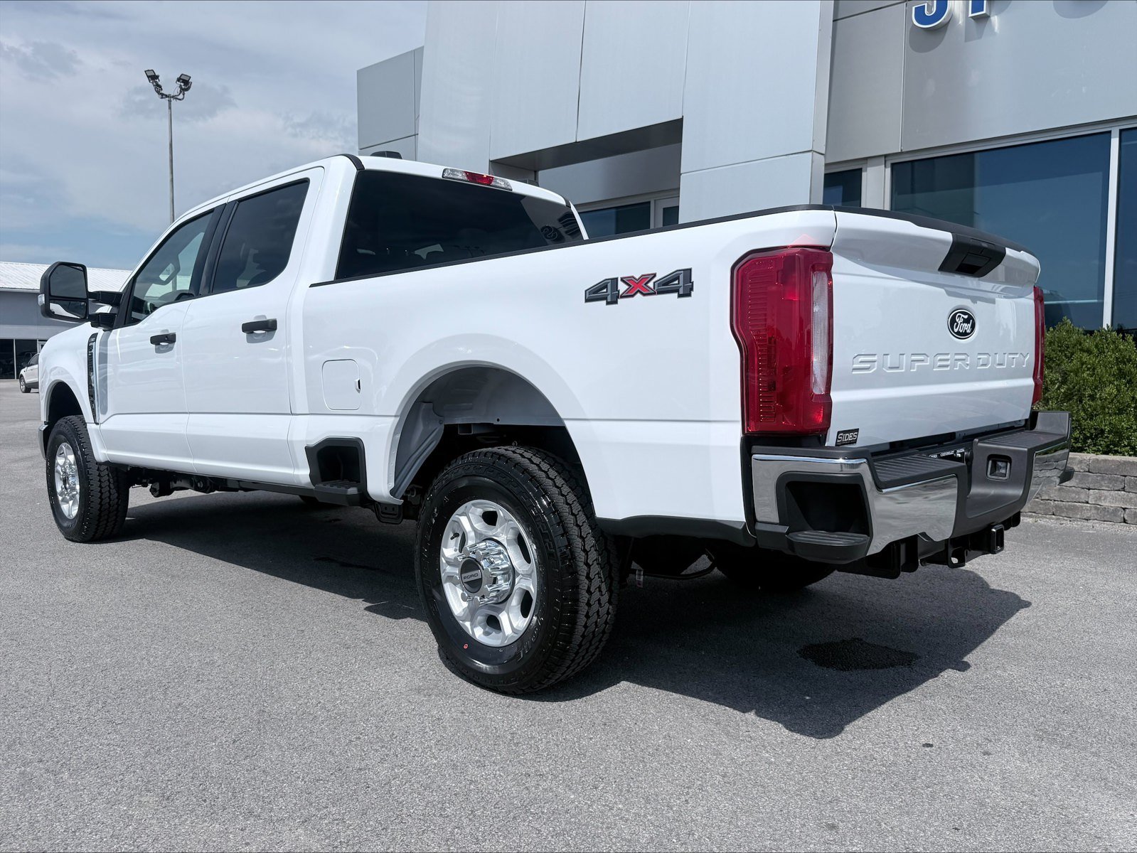 New 2027 Ford F250 XLT w/ Camper Package AWD/4WD image 7
