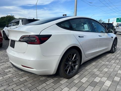 Used 2022 Tesla Model 3 RWD image 7