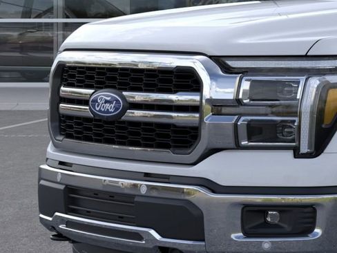 New 2025 Ford F150 Lariat w/ Equipment Group 502A High AWD/4WD image 17
