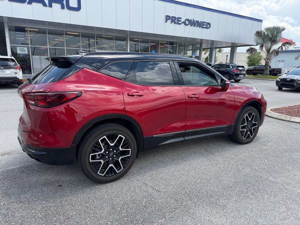 Used 2023 Chevrolet Blazer RS w/ Driver Confidence II Package FWD image 3