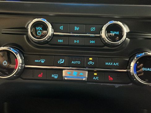 Used 2024 Ford F150 XLT w/ Equipment Group 302A MID AWD/4WD image 35