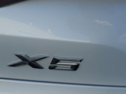 Used 2019 BMW X5 xDrive40i w/ Luxury Seating Package image 7