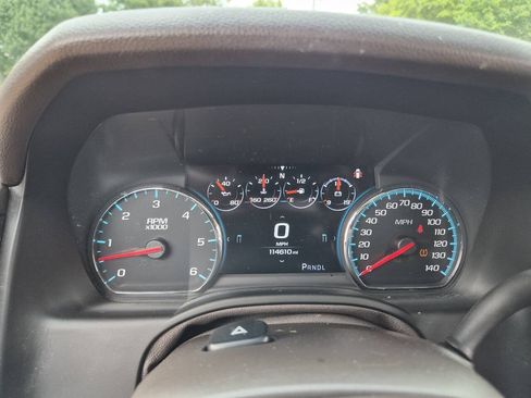 Used 2017 Chevrolet Tahoe Premier RWD image 18