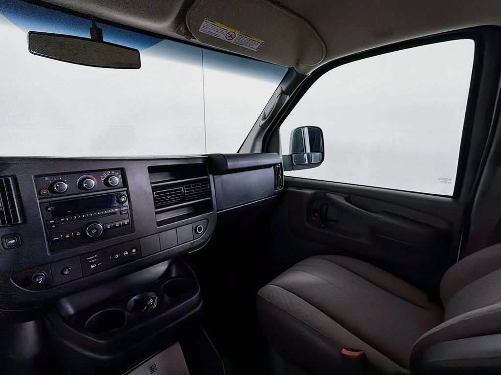 Used 2014 Chevrolet Express 3500 LT w/ LT Preferred Equipment Group RWD image 19