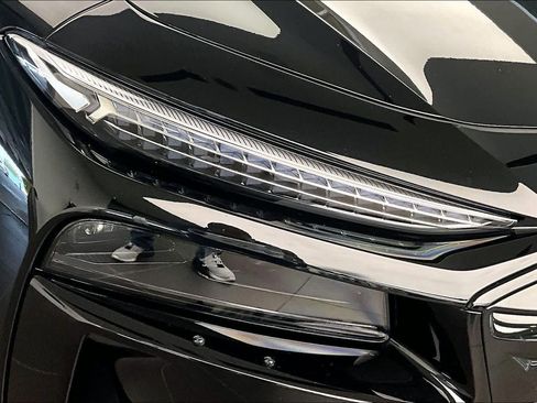 Used 2025 Audi A6 e-tron Premium Plus w/ Premium Plus image 26