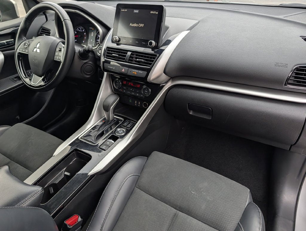 Used 2025 Mitsubishi Eclipse Cross SE AWD/4WD image 32