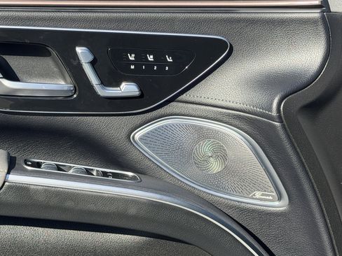 Certified 2023 Mercedes-Benz EQS 580 4MATIC SUV image 18