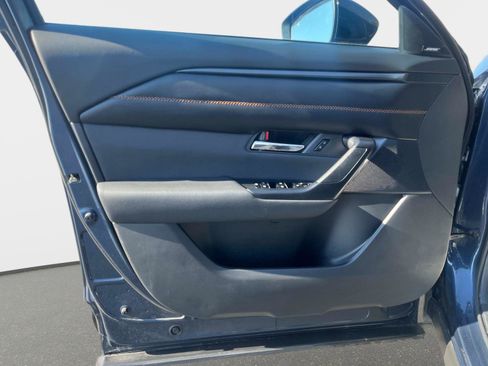 Used 2025 MAZDA CX-50 2.5 Hybrid w/ Premium Plus Pkg image 18