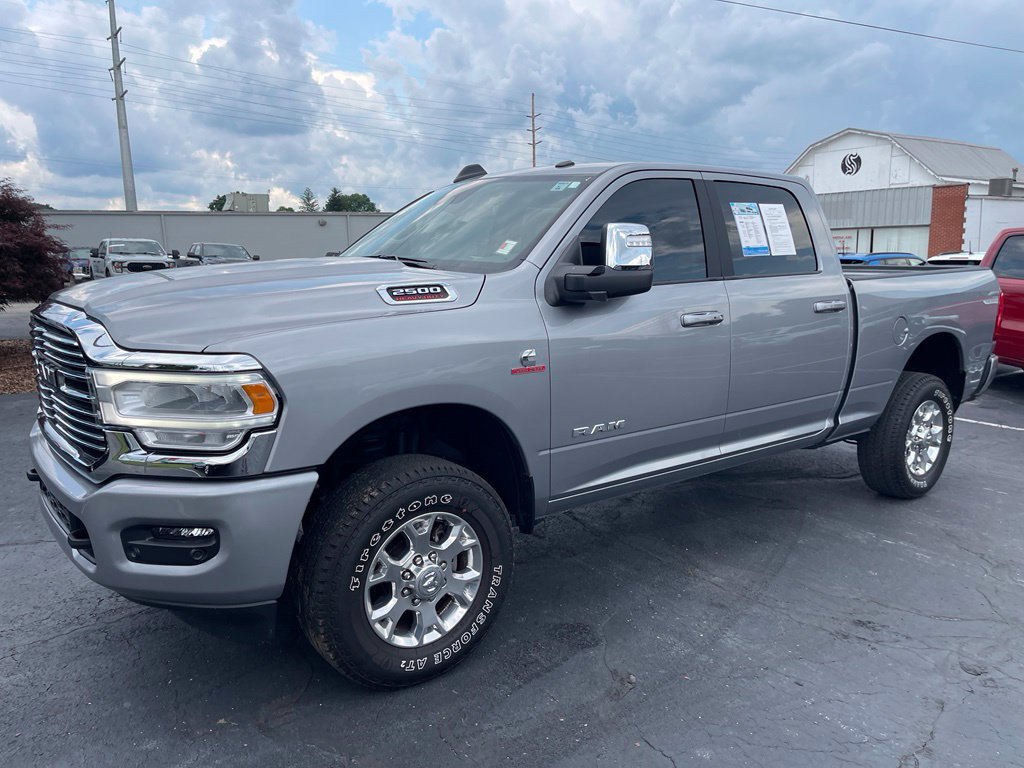 Used 2024 RAM 2500 Laramie w/ Safety Group AWD/4WD image 2