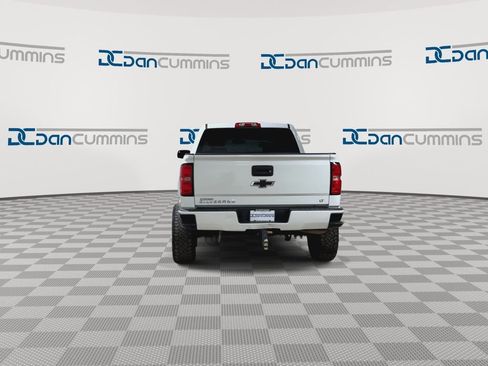 Used 2018 Chevrolet Silverado 1500 LT w/ All Star Edition image 7