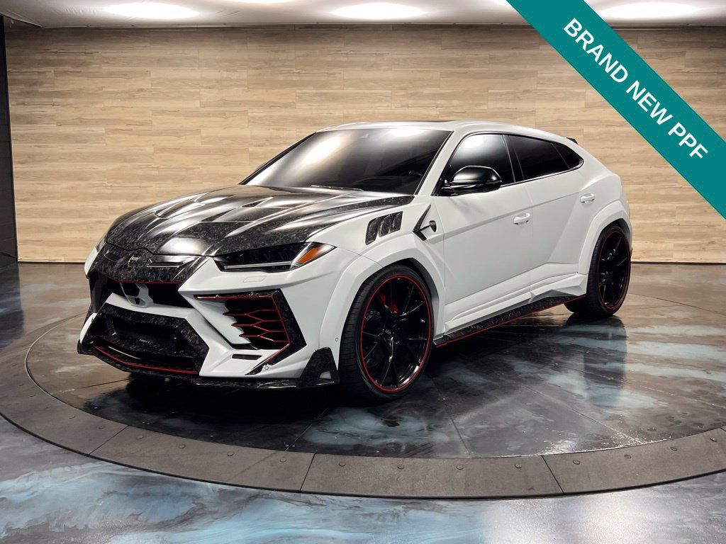 Used 2019 Lamborghini Urus AWD/4WD image 7