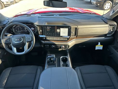New 2025 GMC Sierra 1500 Elevation w/ Preferred Package image 30