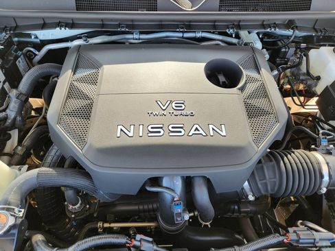 New 2026 Nissan Armada SL w/ Captain's Chari Seat Package AWD/4WD image 26