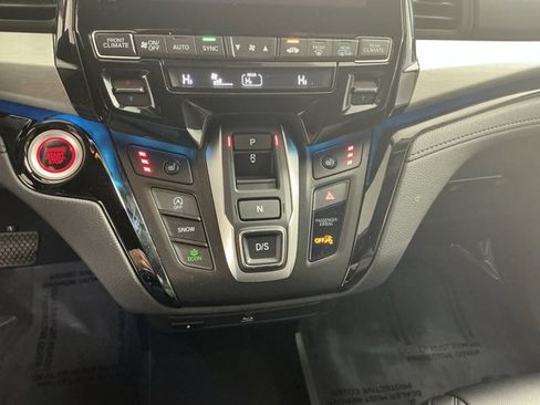 Certified 2023 Honda Odyssey Touring image 25