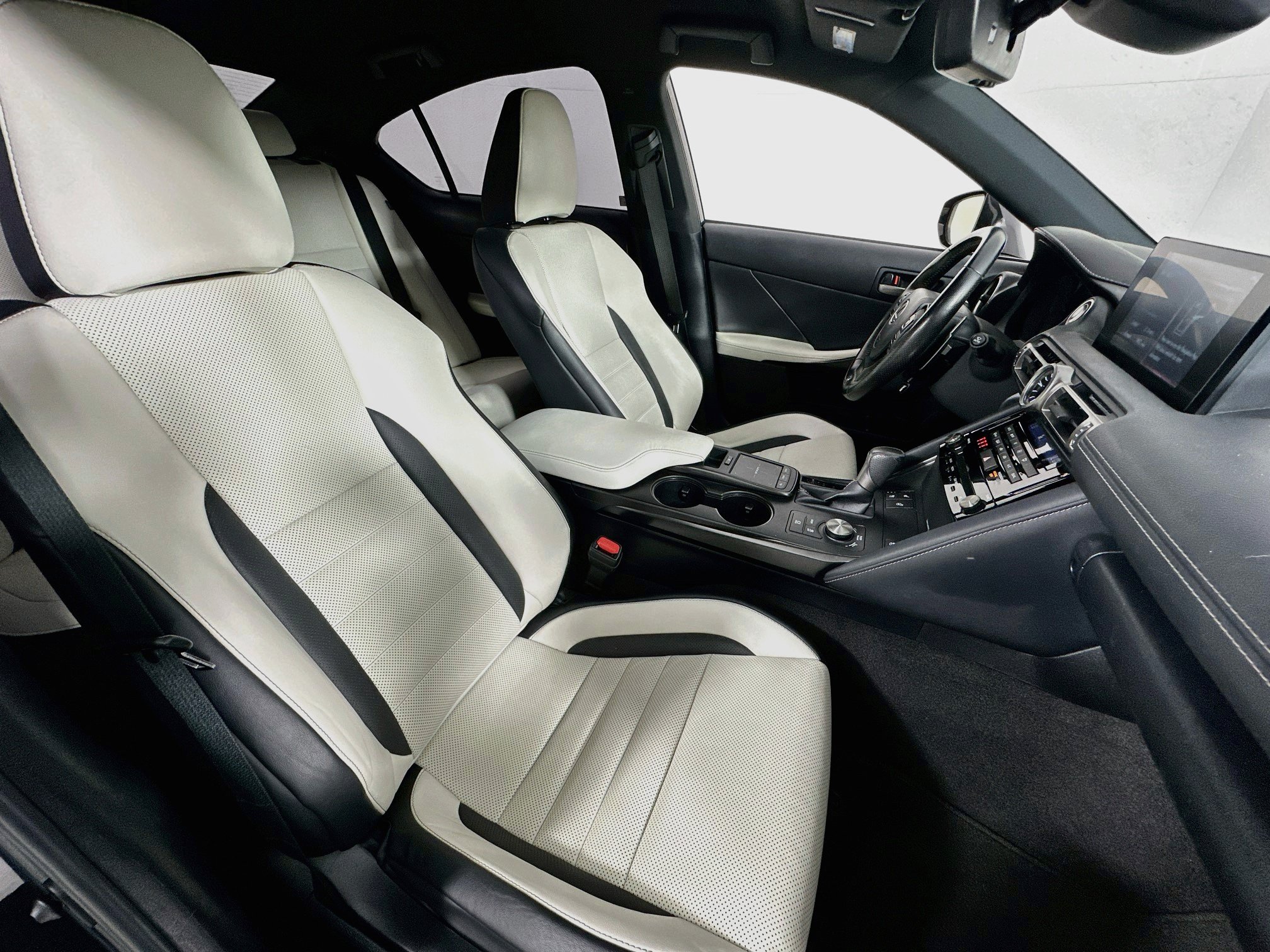 Used 2021 Lexus IS 350 F Sport w/ Accessory Package RWD image 26