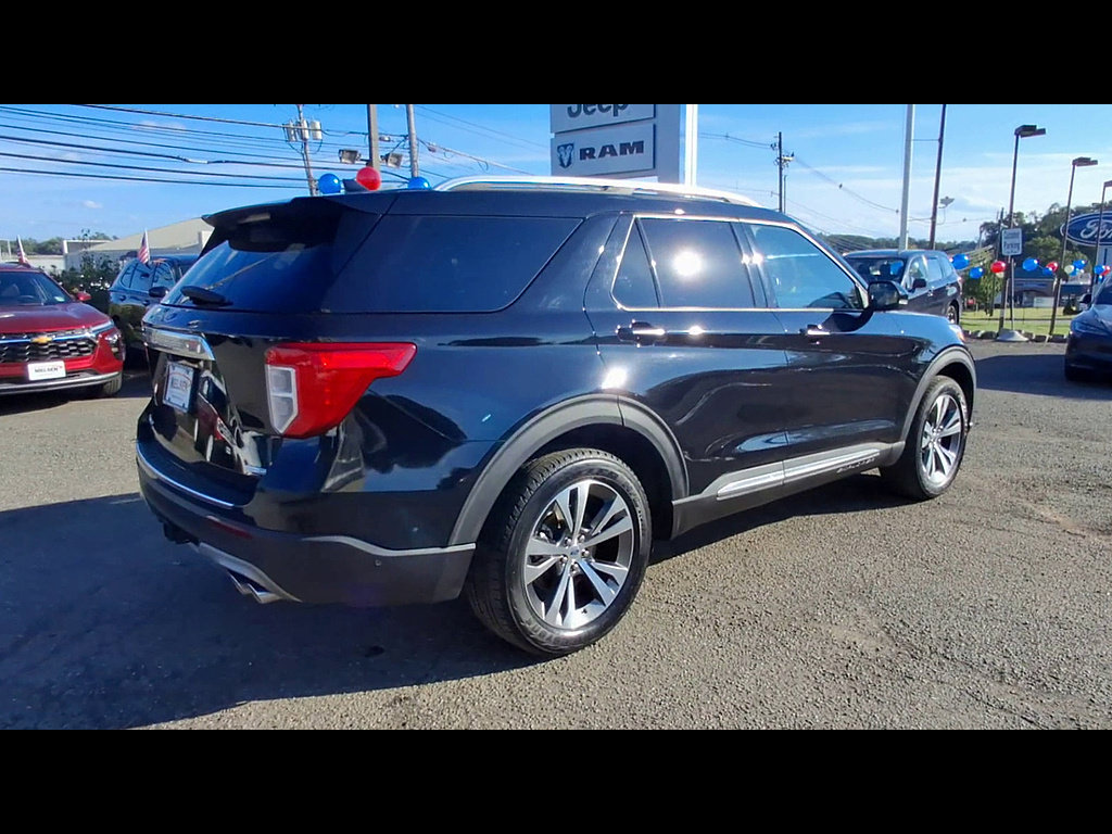 Used 2020 Ford Explorer Platinum w/ Premium Technology Package AWD/4WD image 8