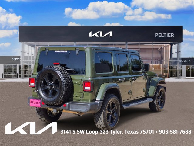 Used 2021 Jeep Wrangler Unlimited Sahara AWD/4WD image 6