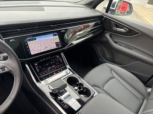 New 2025 Audi Q7 3.0T Premium Plus image 36