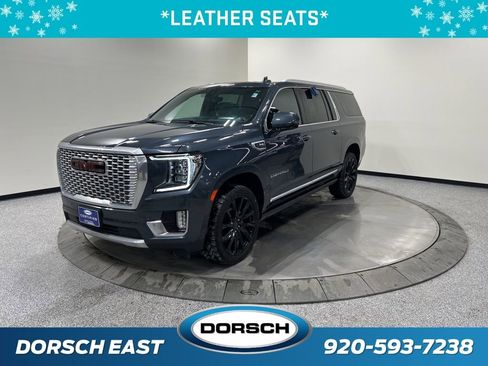 Used 2021 GMC Yukon XL Denali w/ Denali Premium Package image 1