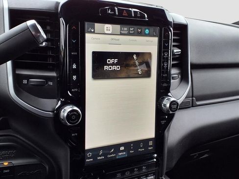 Used 2022 RAM 3500 Big Horn w/ Level B Equipment Group image 12