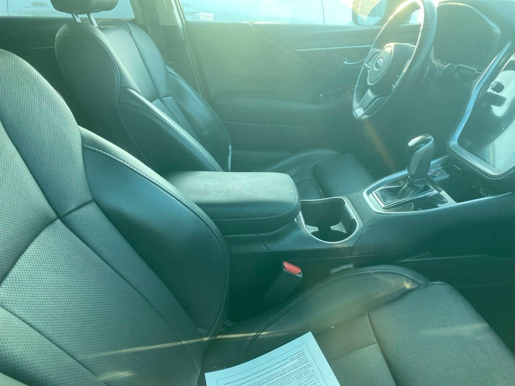 Used 2021 Subaru Outback Limited AWD/4WD image 7