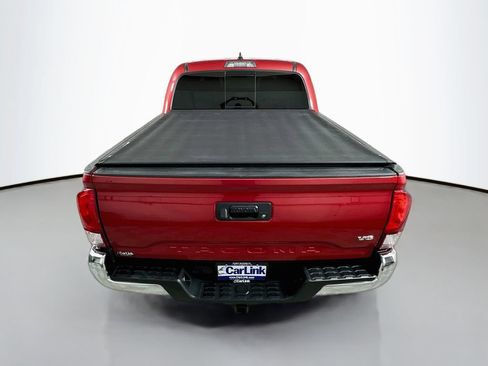 Used 2021 Toyota Tacoma SR5 RWD image 28