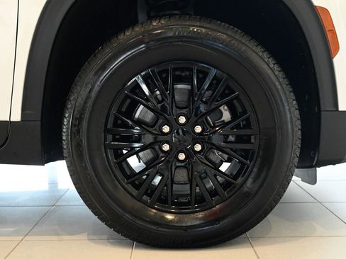 New 2026 Chevrolet Traverse LT w/ Driver Confidence Package image 16