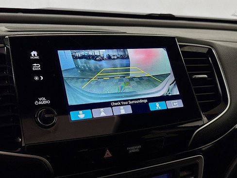 Used 2021 Honda Pilot Elite image 17