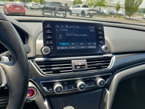 Used 2019 Honda Accord Sport image 18